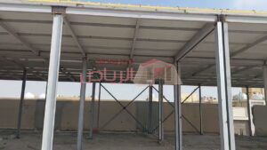 استخدامات ساندوتش بانل في الهناجر